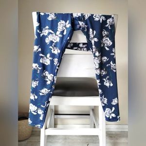 MinkPink Leggings - Blue with White Flowers | Size S